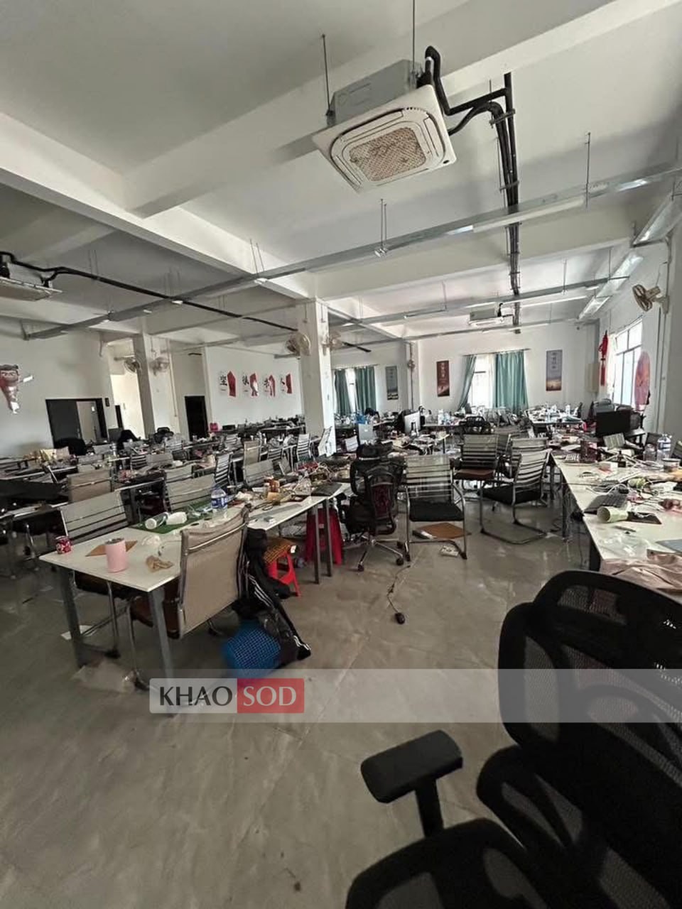 现场照片披露！泰国边境电诈窝点竟发现“多国警察局”！